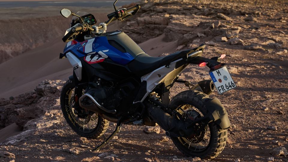 2024 بامو R1300GS
