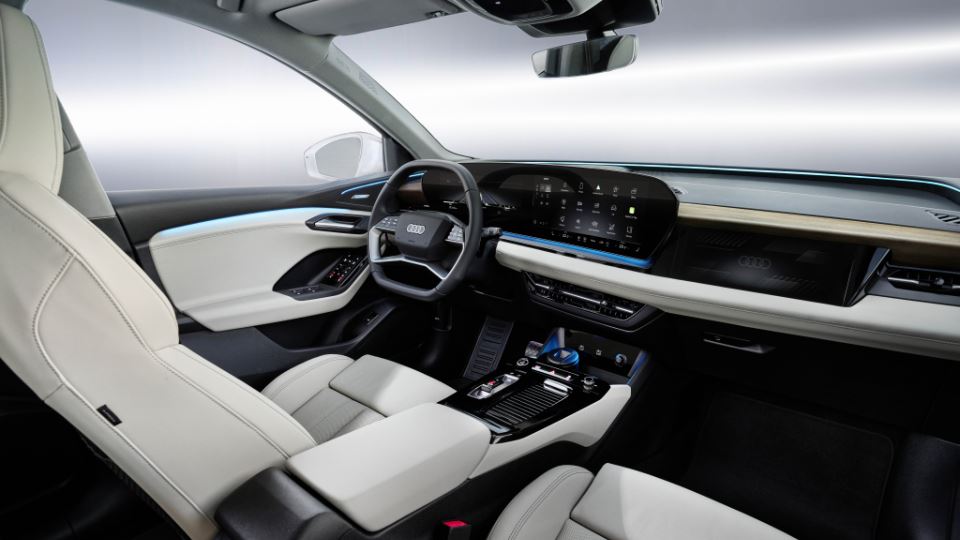 آئودی Q6 ETron