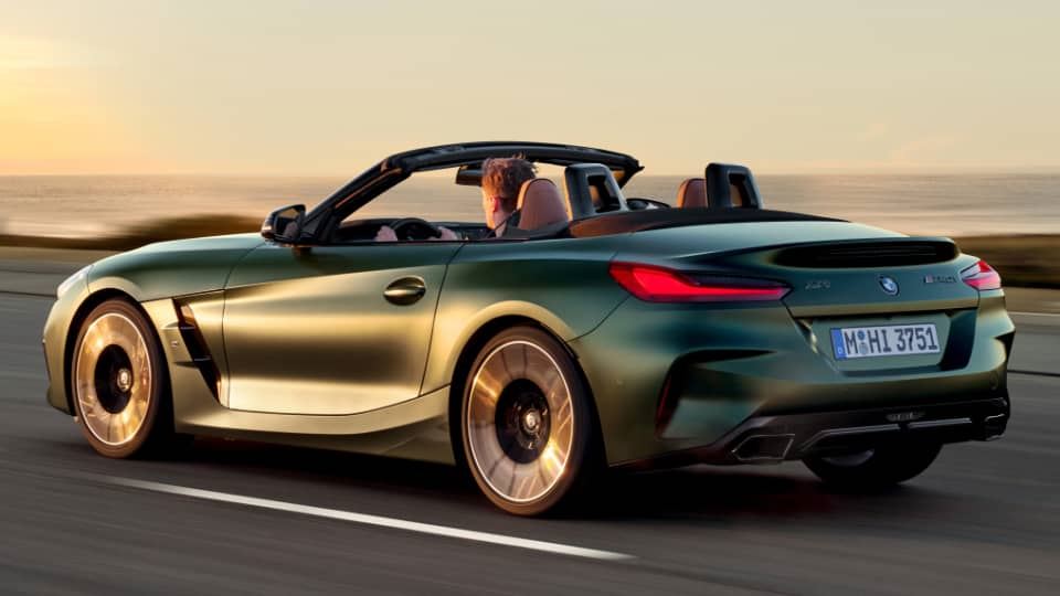 ب ام و Z4 M40i