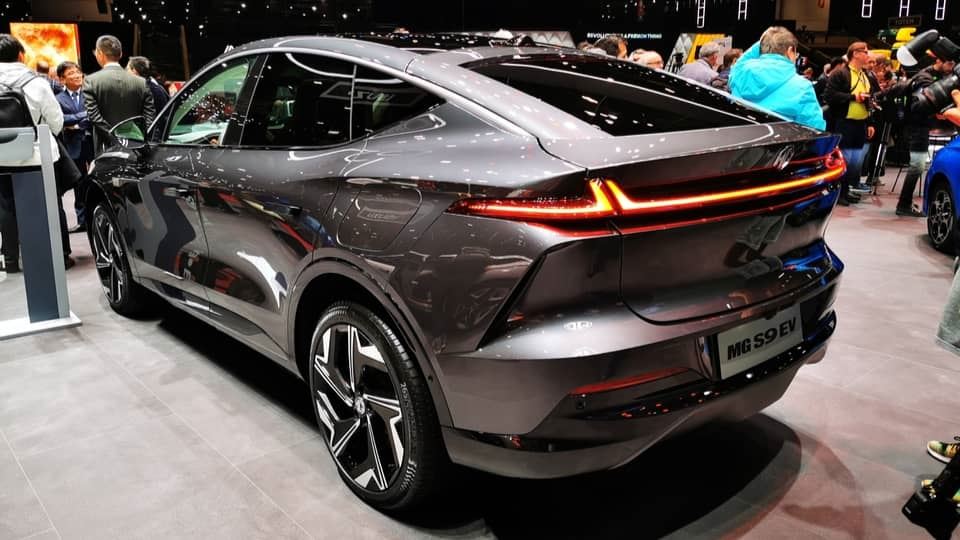 خودروی برقی ام جی S9