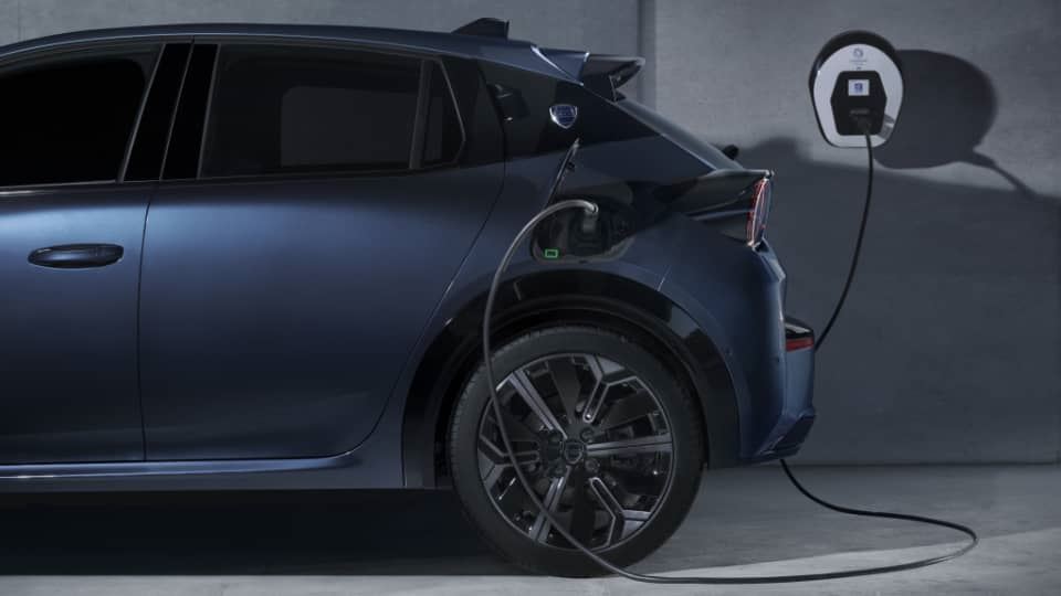 لانچیا اپسیلون Lancia Ypsilon