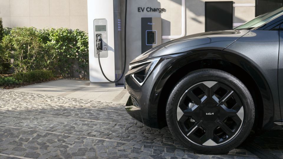 2025 کیا EV6