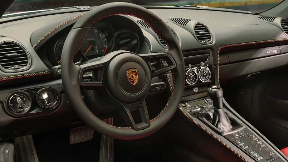 718 کیمن GT4 RS تگ هویر X پورشه