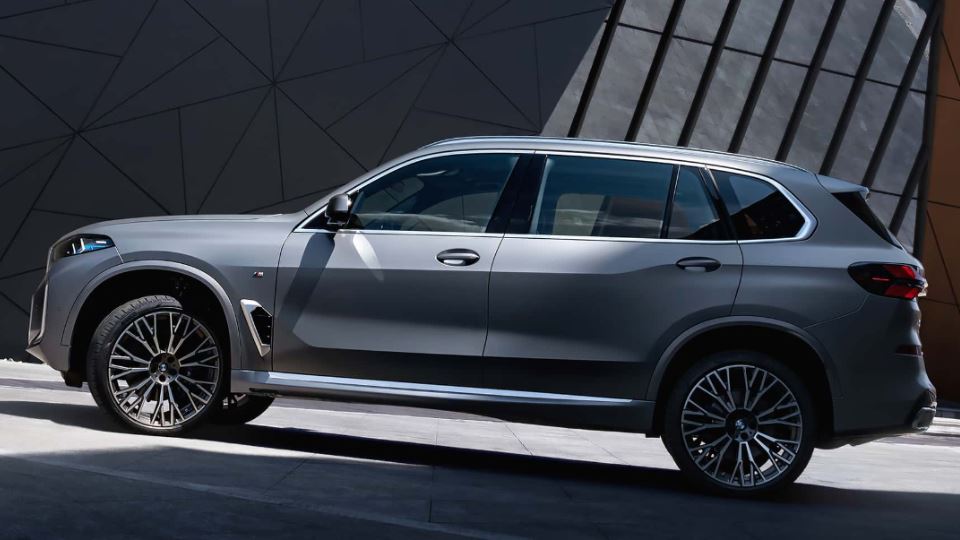 2023 بامو X5 Li