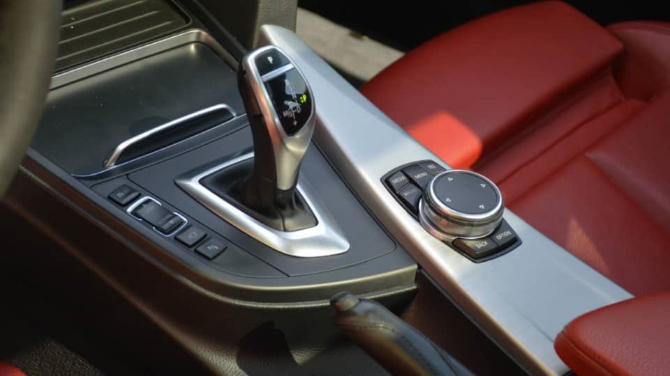 ب ام و 328i GT