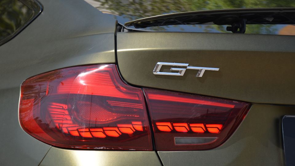 ب ام و 328i GT