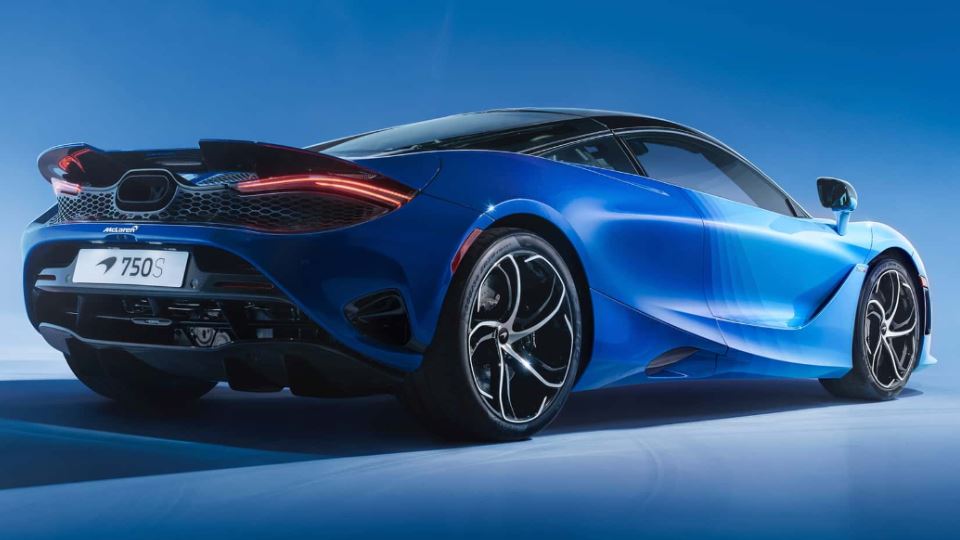 مک لارن 750S نسخه Spectrum