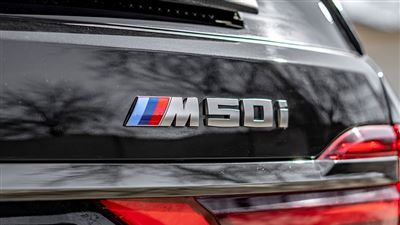 تست و بررسی ب‌ام‌و X7 M50