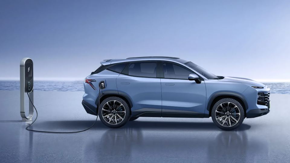 معرفی جتور داشنگ i-DM