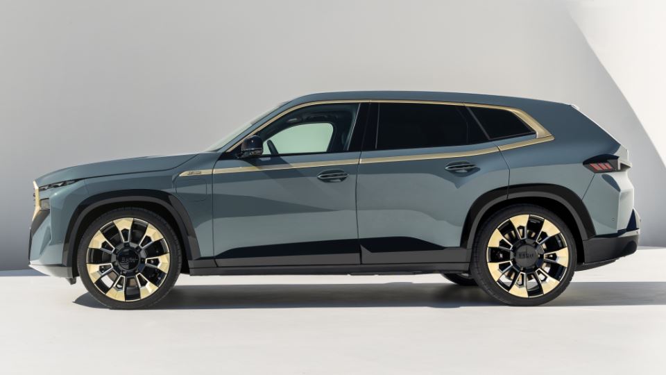 طراحی ب ام و XM