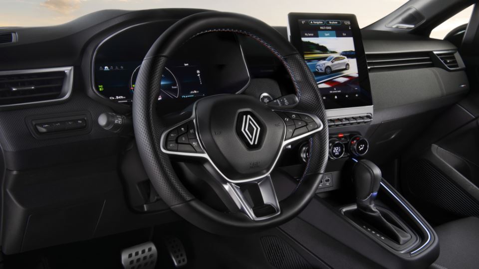 رنو کلیو 2024