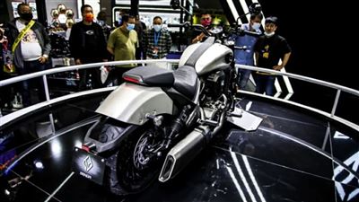 معرفی بندا BD500 بلک فلگ