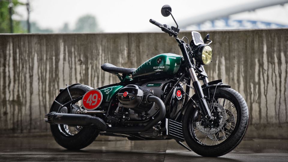 موتورسیکلت ب ام و R18 Isle of Man