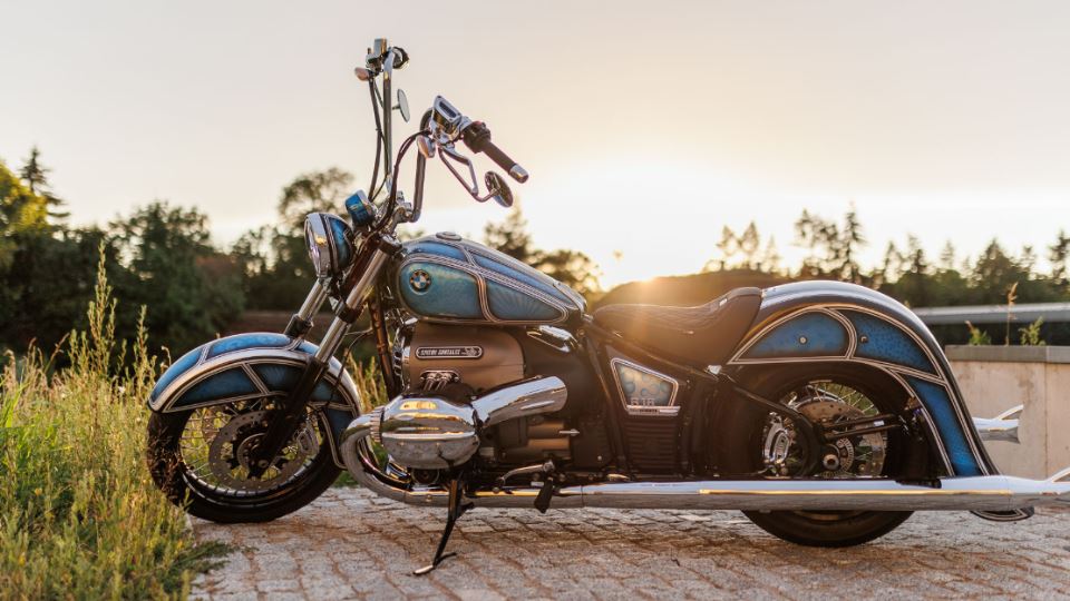 موتورسیکلت ب ام و R18 Speedy Gonzales