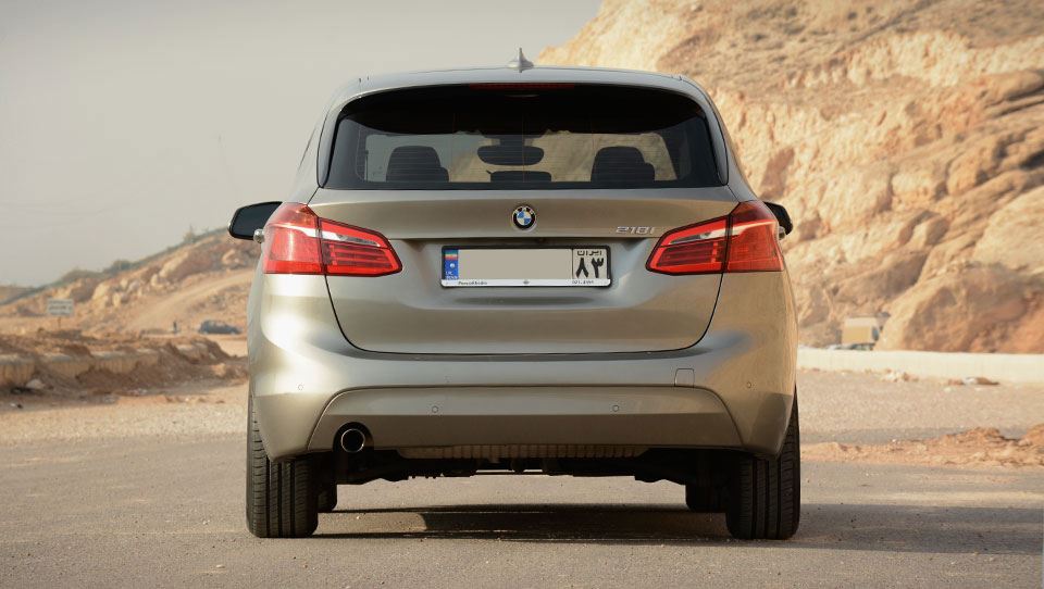 ب ام و 218i اکتیوتورر