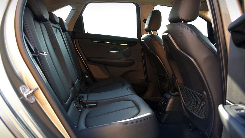 کابین ب ام و 218i اکتیوتورر