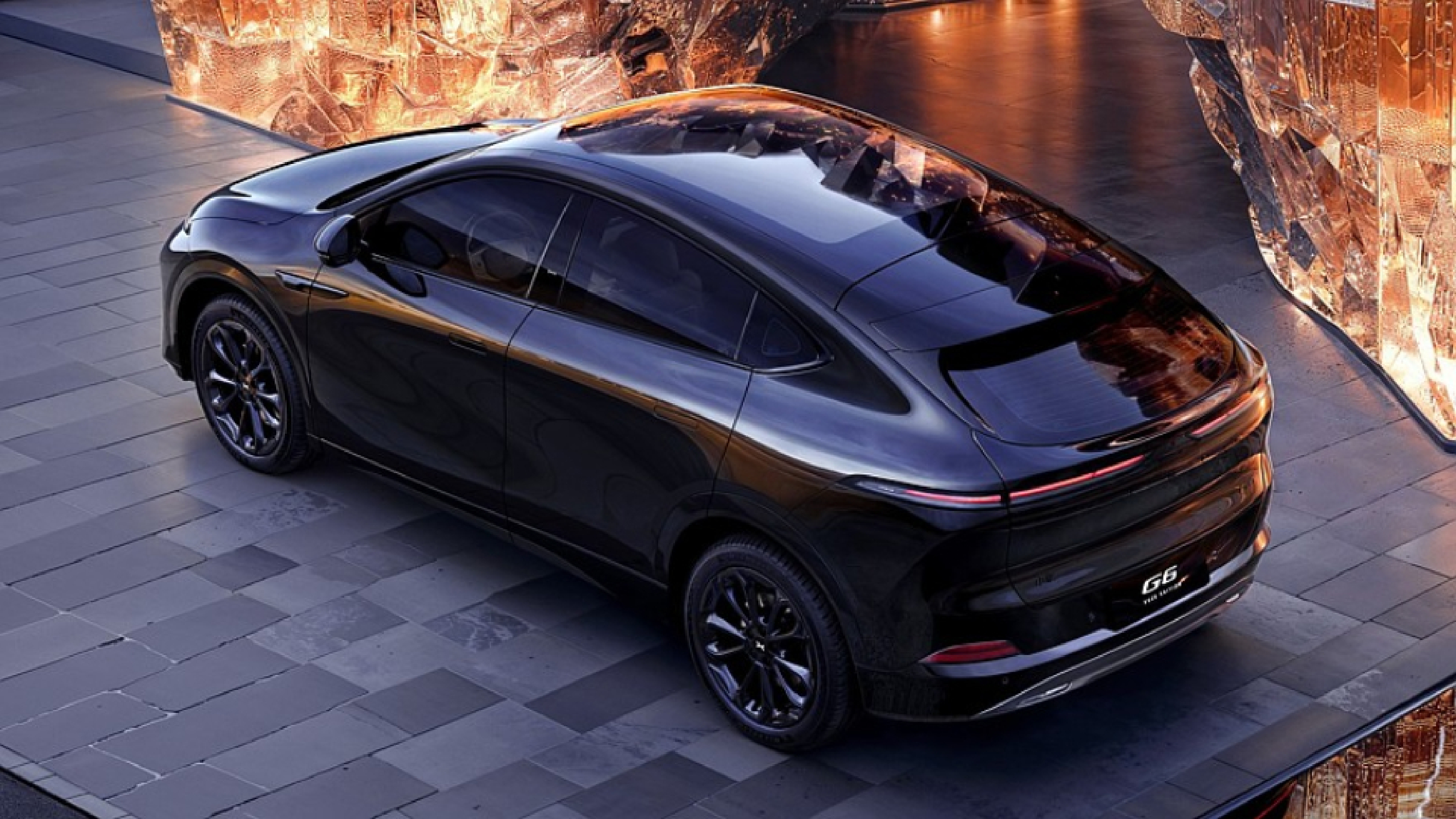 معرفی ایکس پنگ G6