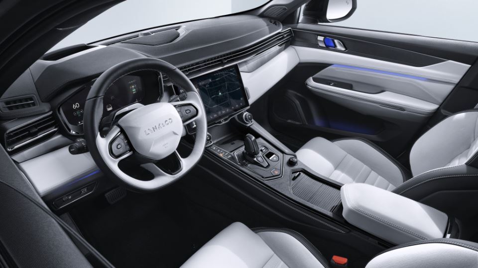 معرفی لینک اند کو 01 EM-F