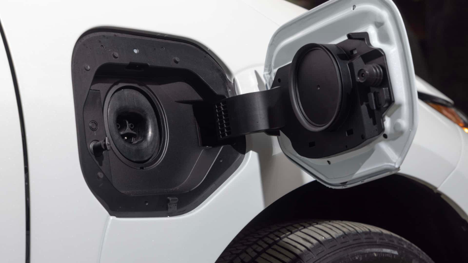 معرفی سوبارو سولترا 2026