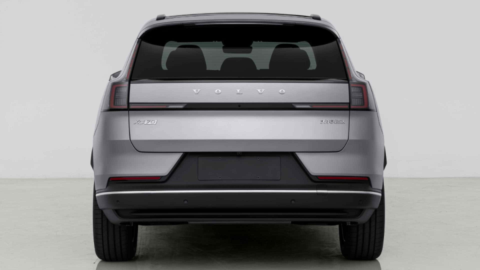 معرفی ولوو XC70