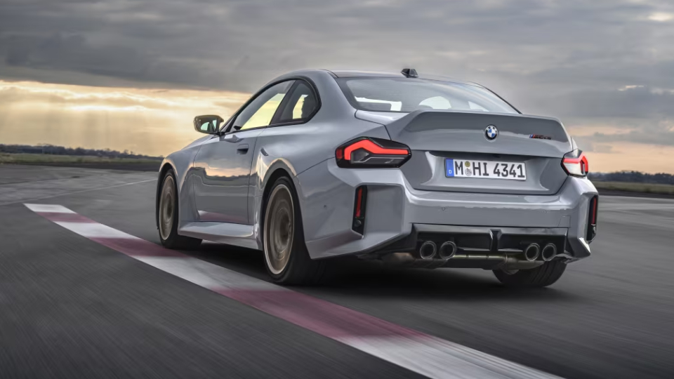 معرفی ب ام و M2 CS مدل 2026