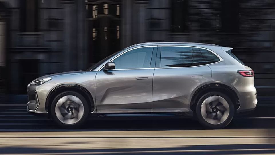 معرفی تیپ جدید جیلی E5