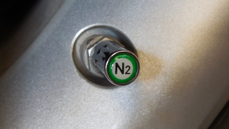 استفاده از باد نیتروژن در لاستیک خودرو