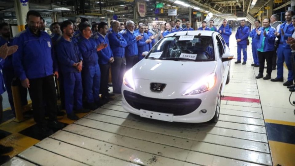 آمار تولید ایران خودرو در سال 1404