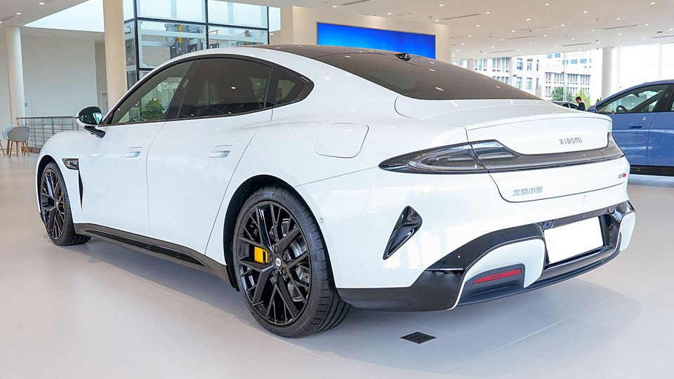 بررسی شیائومی اس یو 7 مکس آرینا درایو (Xiaomi SU7)