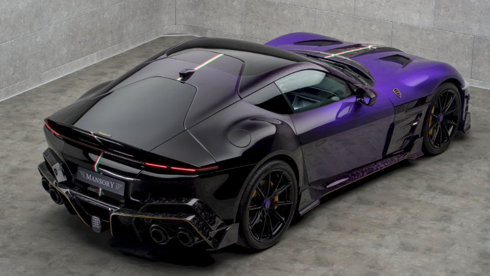 جدیدترین 12 سیلندر فراری با لباس منصوری!