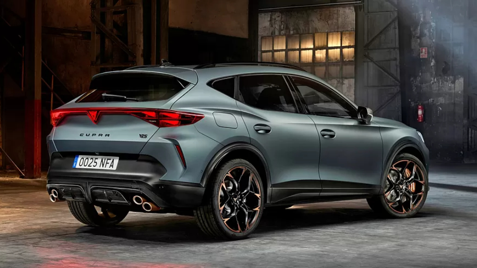 بازگشت کوپرا فورمنتور VZ5