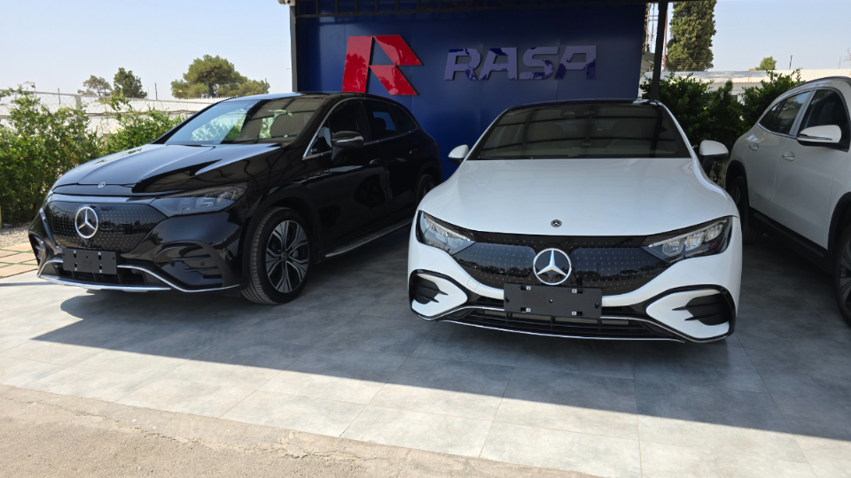 بررسی مرسدس بنز EQE SUV برقی راسا موتور