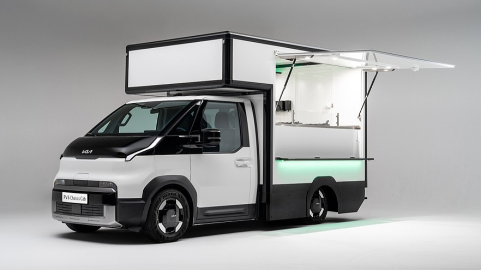 باربر کیا، جان‌سخت‌تر از نیسان آبی