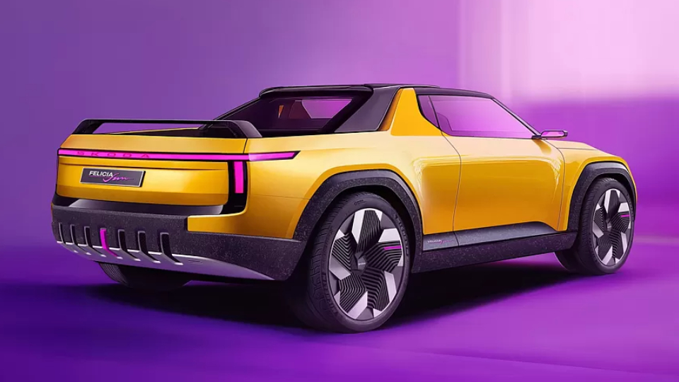 تولد دوباره پیکاپ اشکودا؛ زیباتر از همیشه