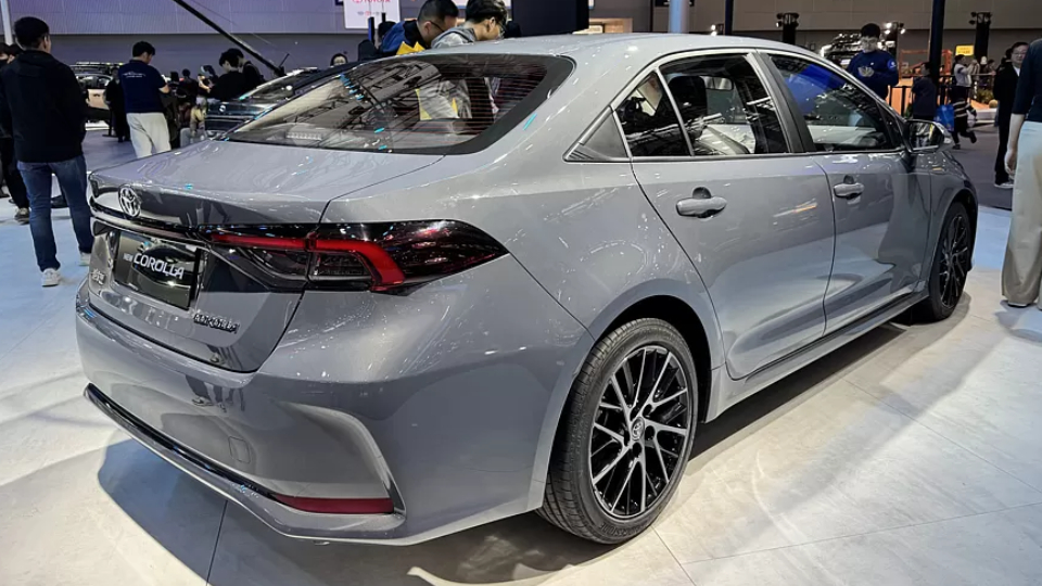 منتظر تویوتا کرولا جدید باشید