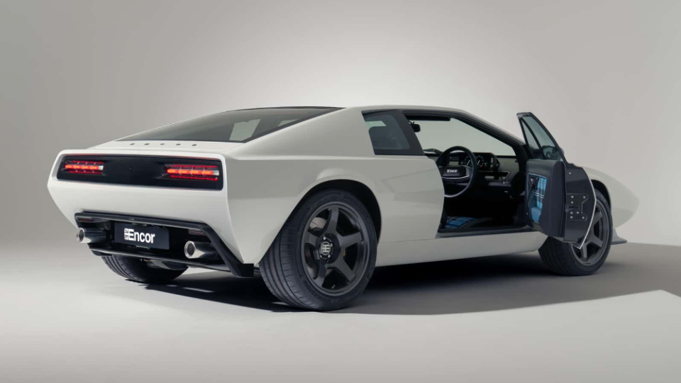 بازگشت سوپراسپرت انگلیسی به جاده‌ها