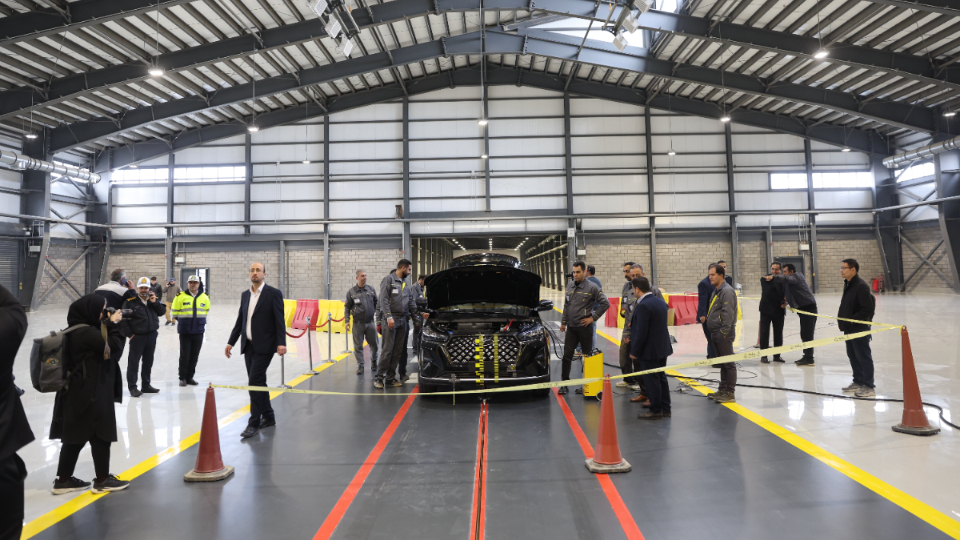 اولین تست تصادف رسمی و استاندارد در ایران انجام شد!