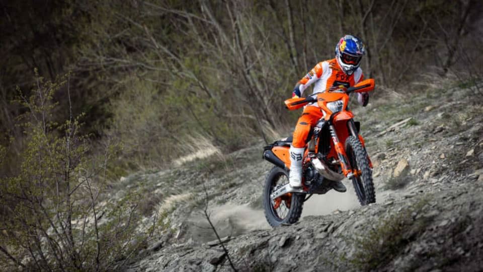 معرفی کی تی ام 300 EXC HardEnduro