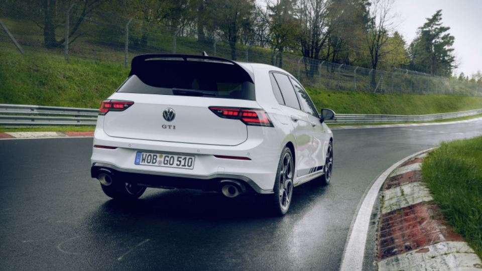 فولکس واگن گلف GTI کلاب اسپرت