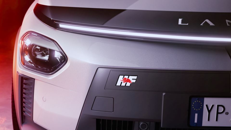 لانچیا اپسیلون نسخه HF