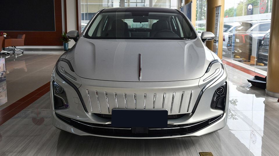 بررسی هونگچی EQM5 برقی بی ام کارز (Hongqi EQM5)