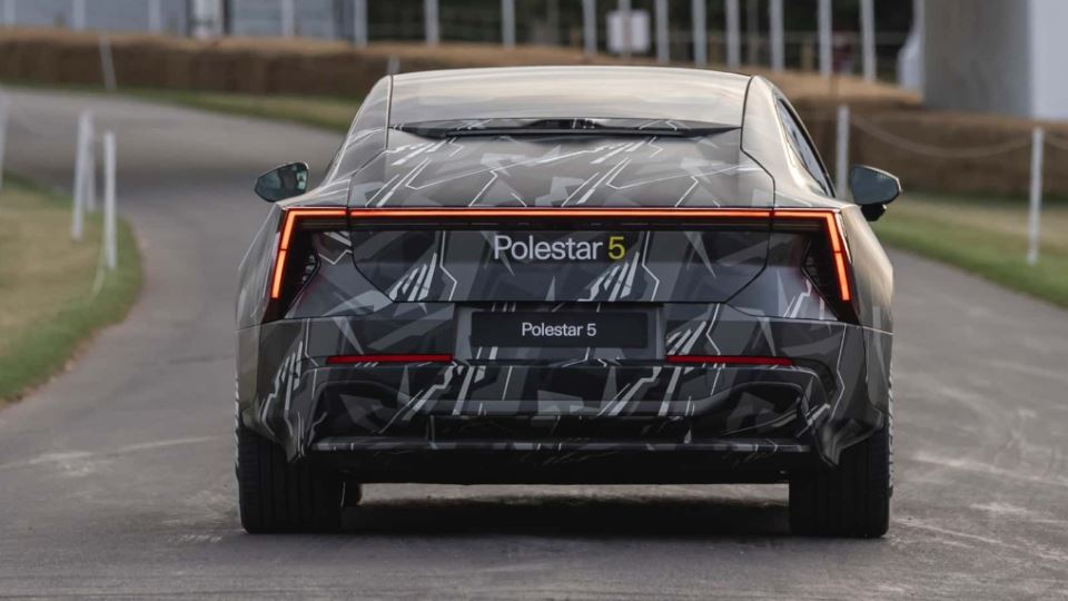 سدان برقی پول‌استار 5