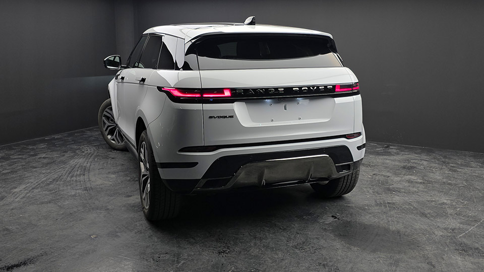 بررسی رنجرور ایووک ال وارداتی راسا موتور خاورمیانه (Range Rover Evoqe L)