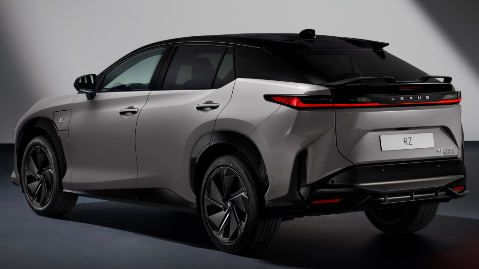 بروزرسانی لکسوس RZ