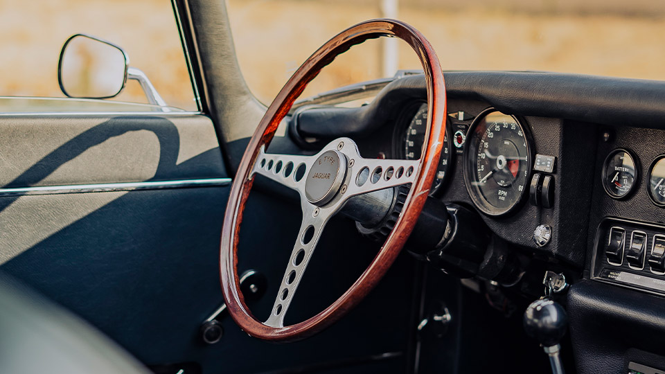 ملاقات با جگوار E-Type کوپه 2+2 مدل 1970