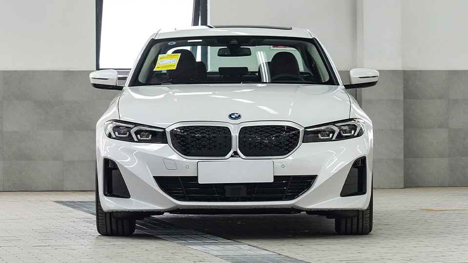 بررسی ب ام و i3 برقی مهام خودرو (BMW i3)