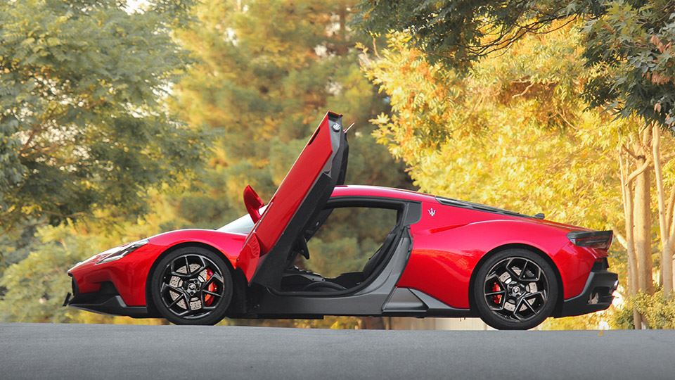 ملاقات خودروشاپزراتی MC20