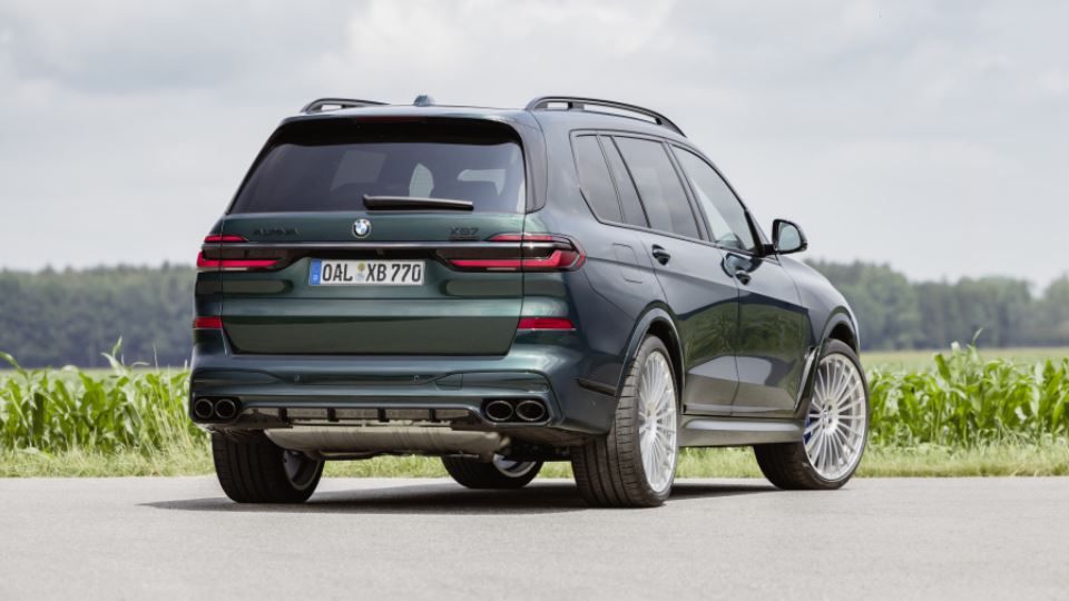 معرفی بامو آلپینا XB7 Manufaktur