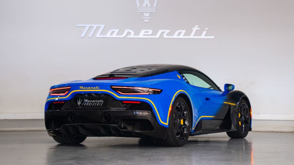 مازراتی MC20 تریبوتو مودنس