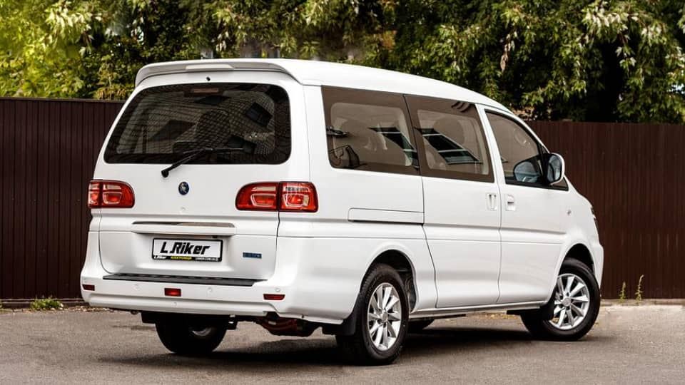 بررسی ون دانگ‌ فنگ لینگژی M5EV ایران ترانسفو